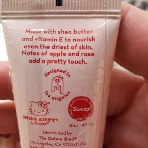 2 The Creme Shop x Hello Kitty Handy Dandy Cream, Apple Blossom, Limited Edition - Picture 4 of 7